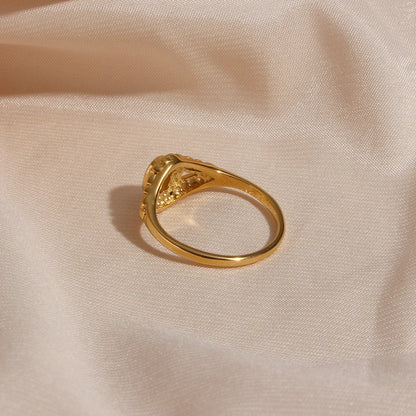 2023 New Thin 18K Gold Plated Hollow Texture Natural Freshwater Pearl Rings For Women Stainless Steel Tarnish Free Gold Ring