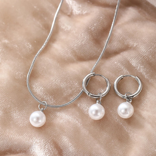 Effortless Minimalist Pearl Jewelry Set