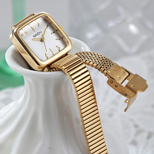 1 Piece of Women's Watch with a Simple, Artistic, and Retro Style, Featuring a Quartz Movement