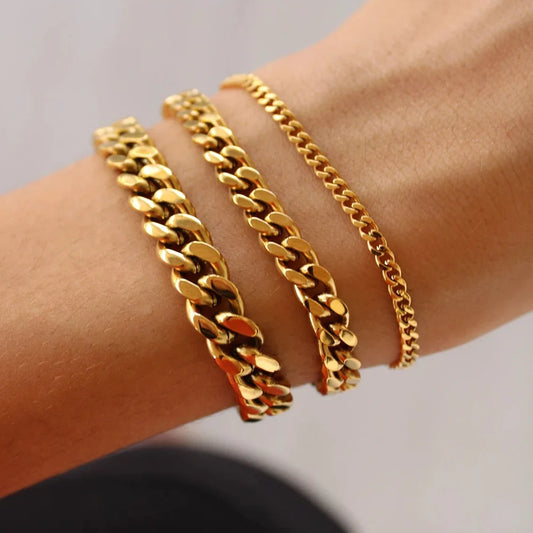 Signature Non-Tarnish Cuban Link Bracelet